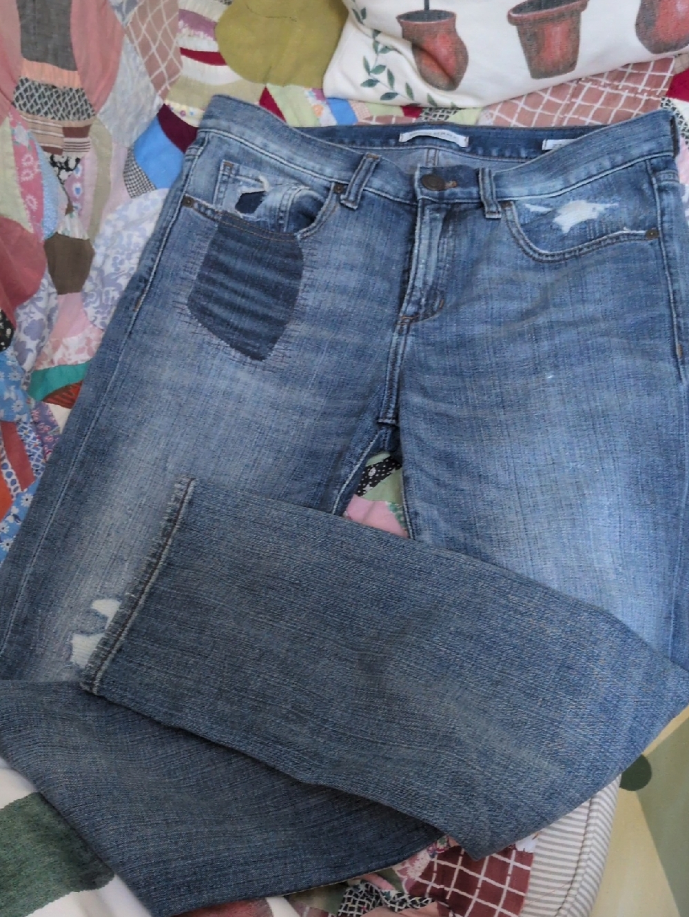 Banana Republic Distressed Boyfriend Jean
